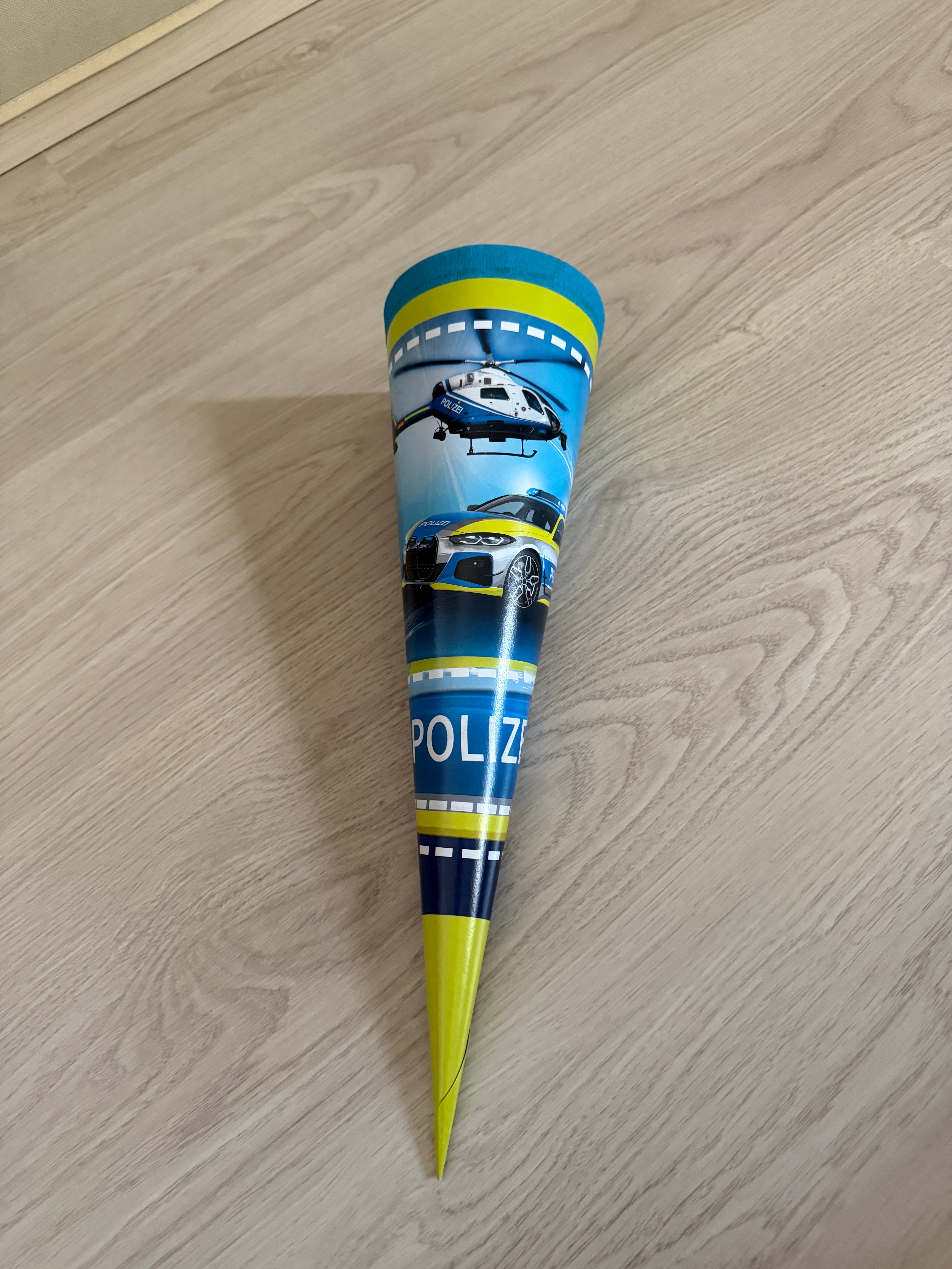 💖 Kawaii Schultüte (35 cm) + 1 Surprise Scoops 🎀